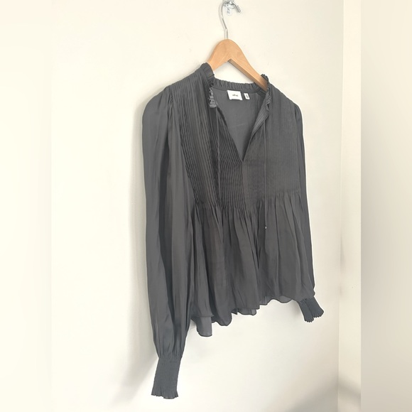 🐨 ARITZIA WILFRED MILOU BLOUSE IN COAL GREY - size XS 🐨 - Picture 6 of 9